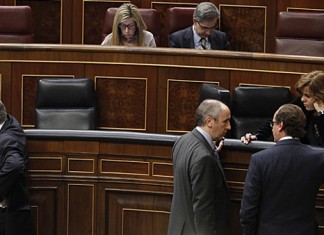 Pleno extraordinario en el Congreso para fijar la temperatura del termostato
