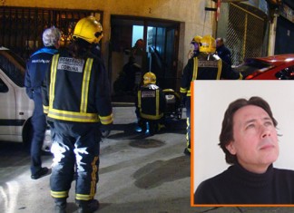 Un poeta es rescatado por los bomberos tras quedarse atrapado en un foulard
