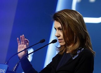 María Dolores de Cospedal demanda a todos los españoles