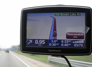 Un GPS, incapaz de entender por qué su dueño entiende mal todas las indicaciones