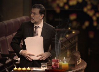 Rajoy llena el Congreso de incienso y velas para el Debate del estado de la Nación