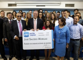 El carné del Partido Popular servirá también para ser patrón de yate