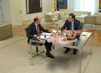 Rajoy y Rubalcaba acuerdan varios pactos en un clima de diálogo y «bodysushi»