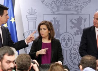 El Gobierno recorta 51 lameculos de los gabinetes de ministros y altos cargos