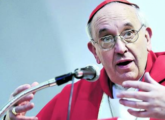 El Papa Francisco permitirá que una monja se llame «Deborah» o «Yessi»