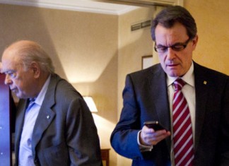 Artur Mas abandona el grupo «España» que creó Mariano Rajoy en Whatsapp