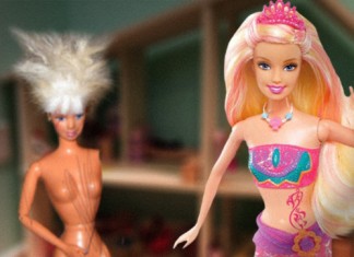 La Barbie del año pasado cree que la nueva es una zorra