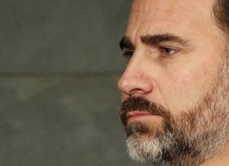 Felipe de Borbón obtiene la monarquía en las elecciones con menos participación de la democracia