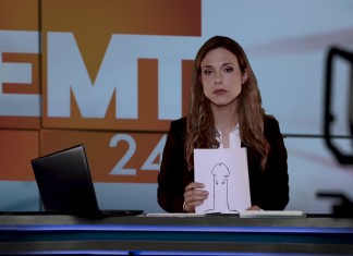 Una presentadora de informativos dibuja penes en los folios de la redacción
