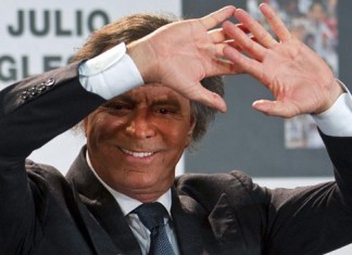 Julio Iglesias pone fin a su carrera musical para centrarse en tener más hijos