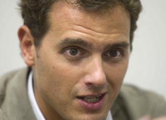 Desmiembran con una motosierra a un compañero de Albert Rivera y obligan a éste a mirar