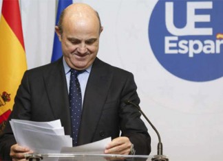 El Gobierno anuncia el fin de la crisis y recomienda volver a vivir por encima de las posibilidades