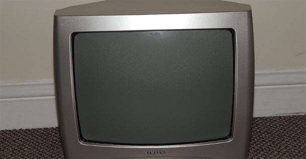 Samsung venderá televisores «que son una mierda» para ponerlos en la cocina