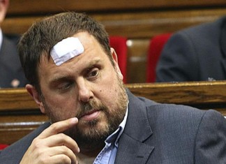Junqueras pide al Gobierno 1050 millones en billetes sin marcar y un helicóptero