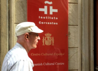 El extranjero ya es el idioma más hablado fuera de España