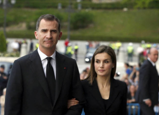 Letizia Ortiz exigió el mismo sueldo que el Rey en la Casa Real