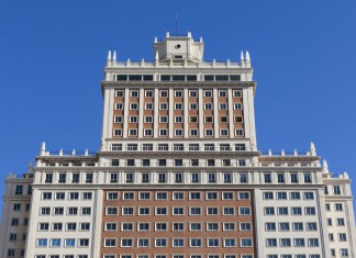 Toda Murcia se trasladará al Edificio España tras adquirirlo