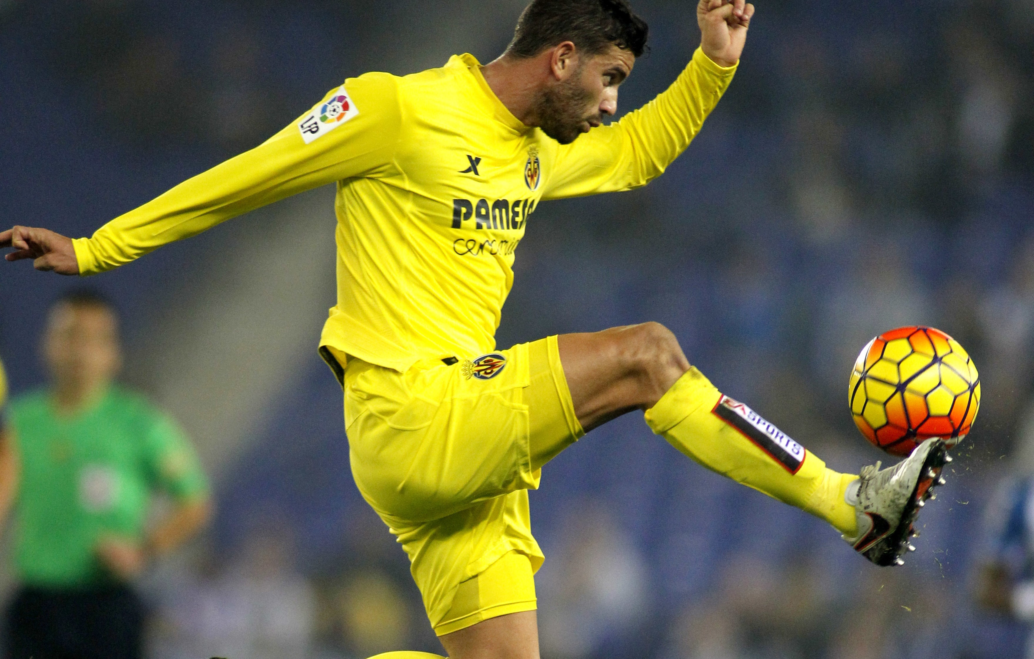 Una ennobleceada exhibición de buen fútbol dominando varios registros en El Madrigal - Vimarsana News
