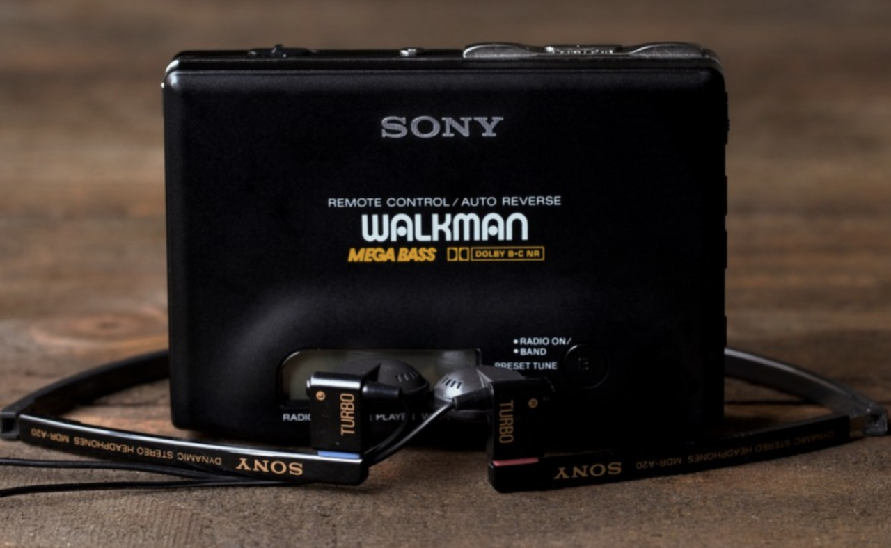 Años después, Sony reconoce que el botón “Mega Bass” del Walkman