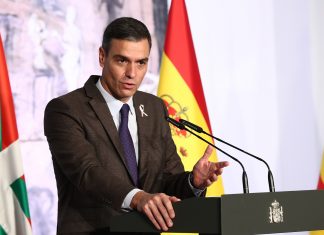 El Gobierno admite que es imposible derogar la reforma laboral porque lo impide la ‘Ley Mordaza’