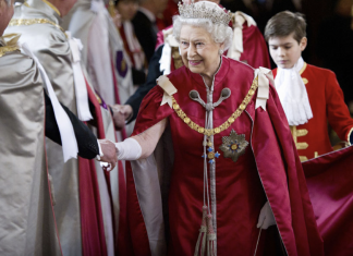 Reino Unido nombrará Caballero de la Orden del Imperio Británico a cualquier inmigrante que acepte trabajar en el país