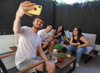 Una amistad, no lo suficientemente sólida como para comprar entradas de un concierto a seis meses vista