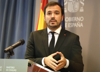Alberto Garzón provoca una nueva polémica al declarar que España exporta a Europa música de mala calidad