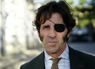Una bala de la guerra de Ucrania rebota e impacta en el ojo de Juan José Padilla