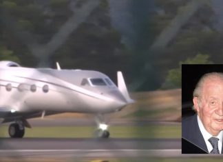 Juan Carlos I huye de España con un botín de 400 millones de euros