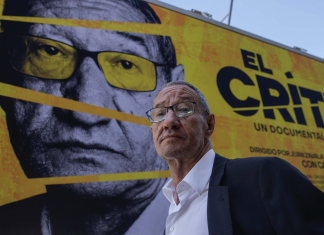 Rodar un documental sobre Carlos Boyero, único recurso que han encontrado los directores para recibir buenas críticas de Carlos Boyero