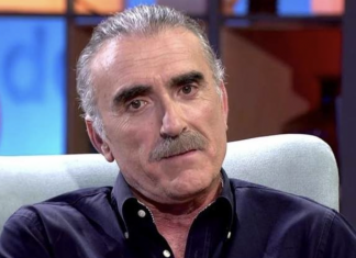 Juan y Medio se rinde y aconseja a los ancianos andaluces que se instalen Tinder