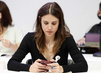 Los expertos recuerdan que insultar a Irene Montero en Twitter antes de ir a dormir puede provocar insomnio
