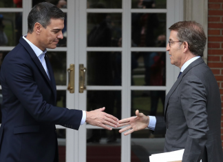 Las encuestas favorables a Sánchez superan a las encuestas favorables a Feijóo, según una encuesta favorable a Sánchez