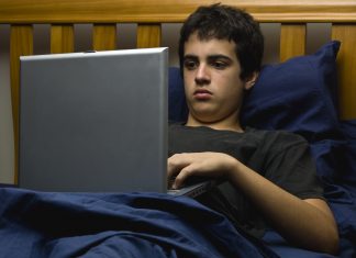 ¿Es este un buen momento para comprar un piso o es mejor invertir todo tu dinero en «cryptos»? Nuestro experto de 13 años te asesora