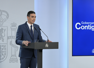 Pedro Sánchez anuncia que los cambios en el horóscopo obligarán a nombrar nuevos ministros en caso de incompatibilidades
