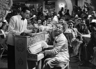 La corrección política obliga a reestrenar Casablanca añadiendo un «por favor» a la frase «Tócala otra vez, Sam»