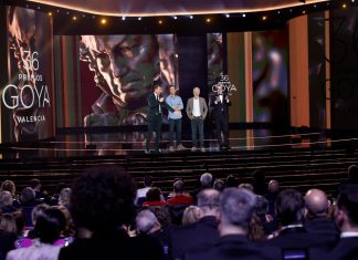 Varios cuñados irrumpen en el escenario de la gala de los Goya para contar anécdotas «que darían para una película»