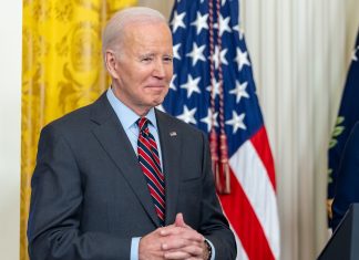 Biden anuncia oficialmente su candidatura a la reelección de 2024 pero pide adelantarla a 2023 y que la legislatura dure 10 minutos