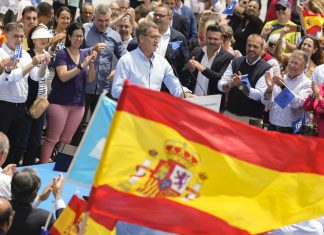«Y sí, quiero ser y seré el próximo presidente de Austria», dice Feijóo al confundirse otra vez de lugar durante un mitin