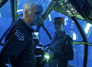 James Cameron empieza a escribir Titan, la historia de amor entre un joven pobre y una joven rica en un submarino