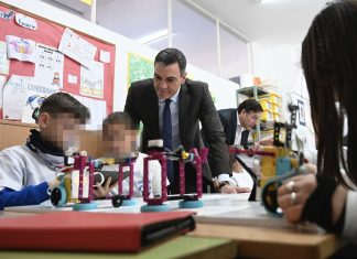 Sánchez propone un cara a cara con Abascal en Hermano Mayor