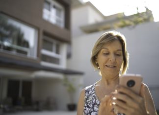 El CNI ficha como máxima responsable de ciberseguridad a una señora que logró activar su firma digital en la web de Hacienda