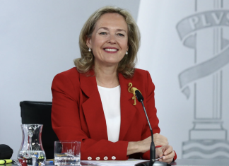 Economía informa a los españoles de que aún están a tiempo de evitar la cuesta de enero si se mueren antes