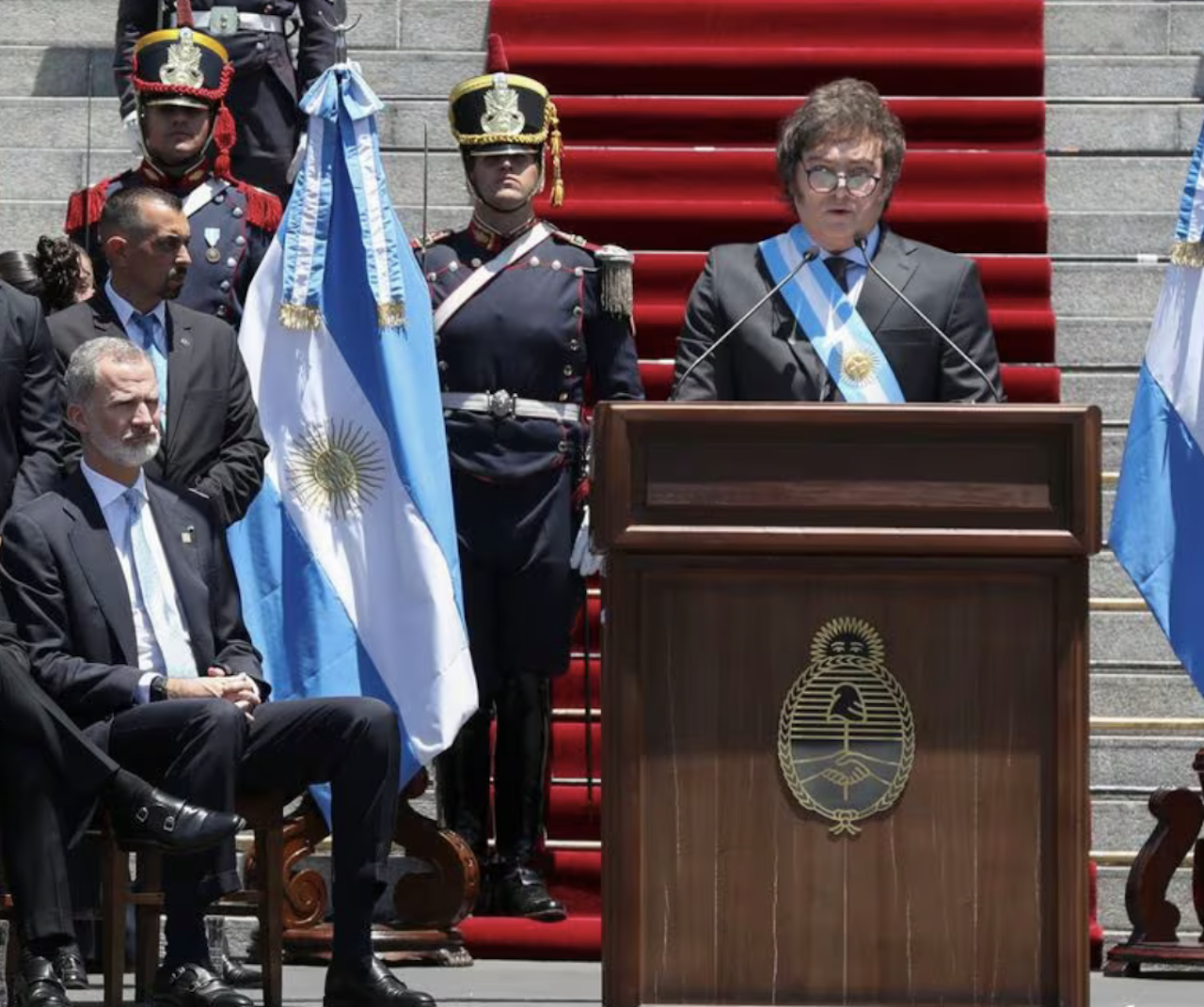 Milei advierte a los argentinos de que «no hay plata» y además hay «un