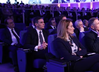 Pedro Sánchez, acusado de desFalcon: PSOE corrupto y esta vez sin que tengamos que inventar nada jajaja