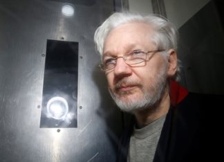 Aquí iría un artículo en defensa de Julian Assange que no nos atrevemos a publicar por si Estados Unidos pide nuestra extradición