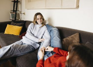 «¿En qué piensas?», pregunta adelantándose a los pensamientos de su pareja, que tenía pensado preguntarle en qué estaba pensando