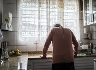 Los filósofos anuncian que la prueba de la propia existencia ya no es el pensamiento sino tener ansiedad