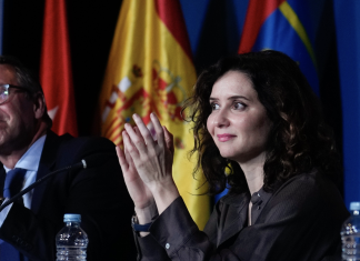 Isabel Díaz Ayuso no entiende por qué los madrileños querrían tener una carrera universitaria “si se van a morir igual”