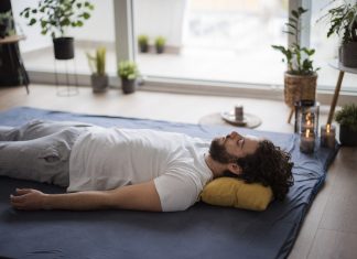 Los terapeutas reconocen que la meditación funciona en la medida en que se parece a dejar de existir